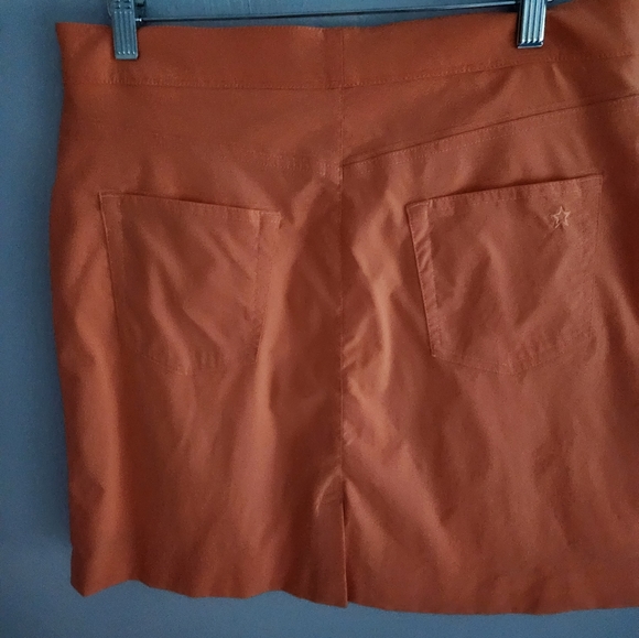 Lohla Sport skort - Picture 3 of 4